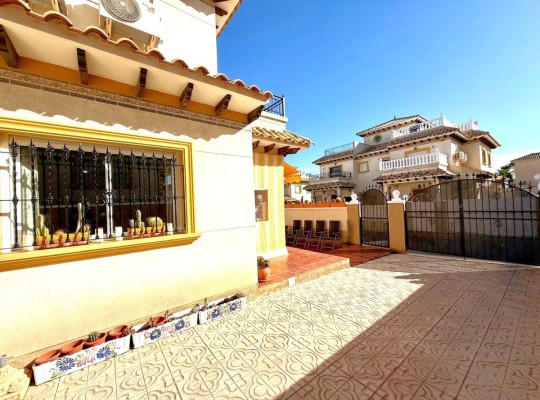 Villamartin, Semi Detached #CQ-VK-95139