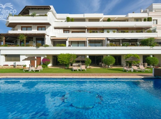 Nueva Andalucia (Hotel del Golf), Penthouse #IM-4013MLPH