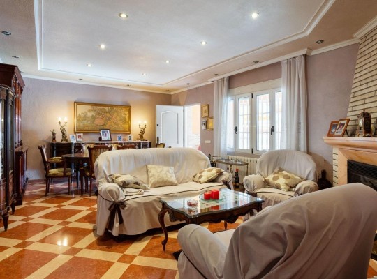 Orihuela Costa (Campoamor), Villa #CQ-UR-56196