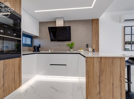 Apartmány se 2 nebo 3 ložnicemi v El Raso.