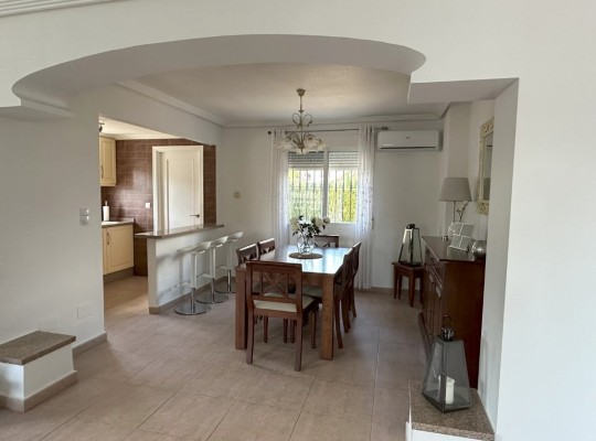 El Raso (El Raso, Guardamar), Villa #CQ-388