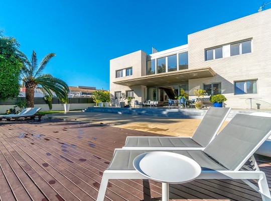 Alicante (Campoamor), Villa #CQ-HS-56045
