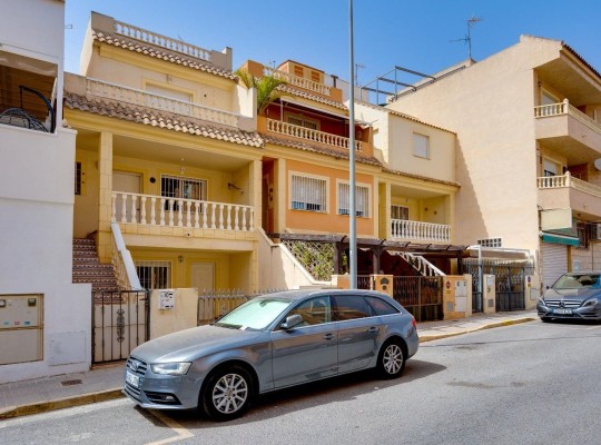 Los Montesinos, Townhouse #CQ-MY-58763
