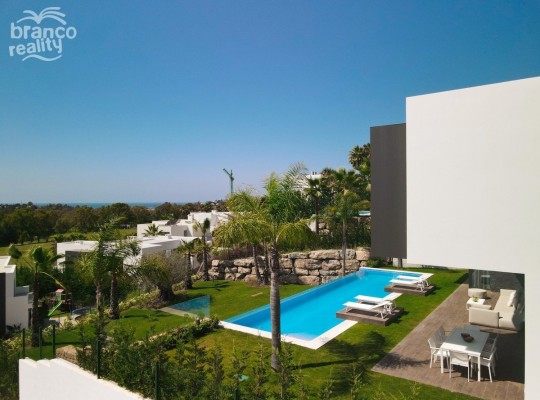 Benahavís (Costa del Sol), Villa - Detached #CM-R3916219