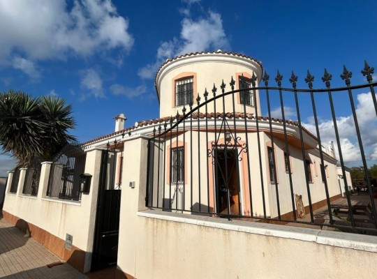 Los Alcazares (Santa Rosalía), Villa #CQ-CB-32605