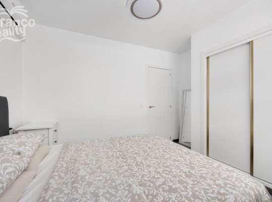 Punta Prima, 
Apartment   #ES-11418