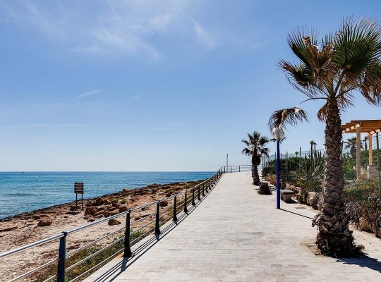 Orihuela Costa (La Zenia), Villa #RD-N9459