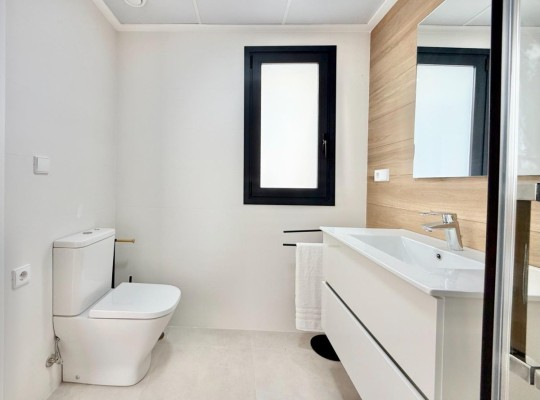 Cox (San Fernando), Town House #RD-N8413