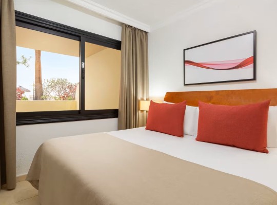Investiční apartmány v hotelovém komplexu, Costa Adeje