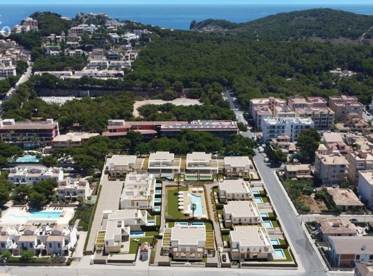 NOVÁ VÝSTAVBA - Dvojdomky a bungalovy na privilegovaném místě - pobřeží Cala Ratjada
