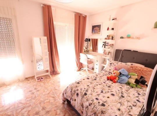 Orihuela Costa (La Zenia), Villa #CQ-JM-69537
