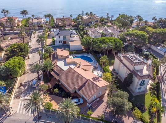 Cabo Roig (MUY CERCA DE LA PLAYA), Villa #CQ-PJ-44801