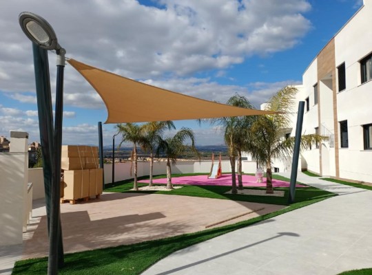 Luxurious maisonette with sea view 500m from the beach