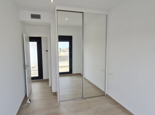 Orihuela Costa (El Barranco), Villa #CQ-00-68137
