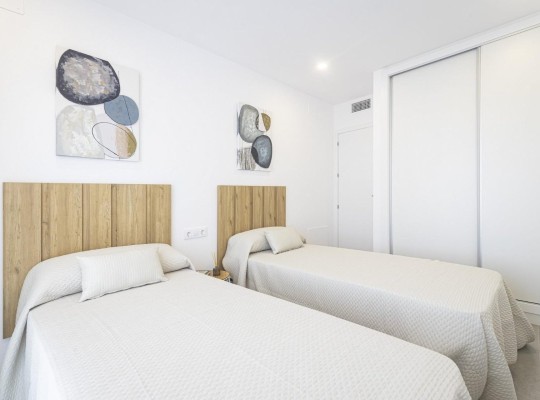 La Manga (La Manga del Mar Menor), Apartment #CQ-00-47529