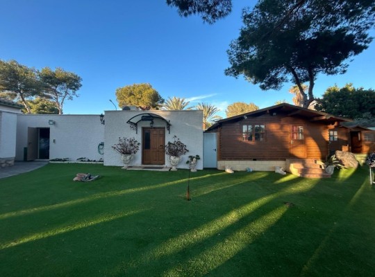 Orihuela Costa (Altos de Campoamor), Villa #CQ-UR-12127