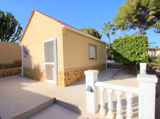 Villamartin, Villa #CQ-VK-33784