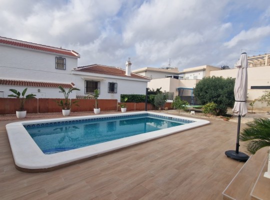 Ciudad Quesada (Town Center), Villa #CQ-328
