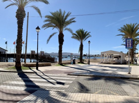 Los Alcazares (Playa la Atascadera), Villa #CQ-00-75316