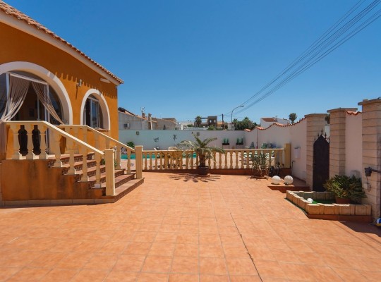 Ciudad Quesada (Town Center), Villa #CQ-016