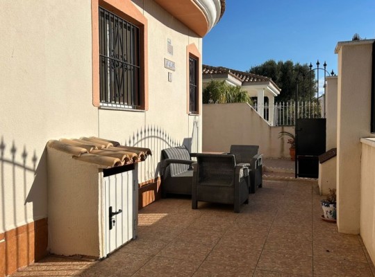 Los Alcazares (Santa Rosalía), Villa #CQ-CB-32605
