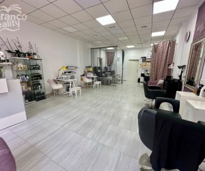 La Zenia, 
Commercial   #ES-9308