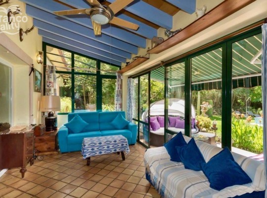 BEAUTIFUL RUSTIC FINCA WITH VACATIONAL LICENSE