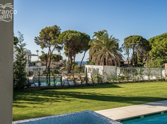 Marbella (Costa del Sol), Villa - Detached #CM-R3973864