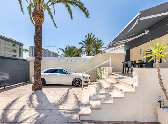 Torrevieja (Rocio del Mar), Villa #CQ-KB-62034