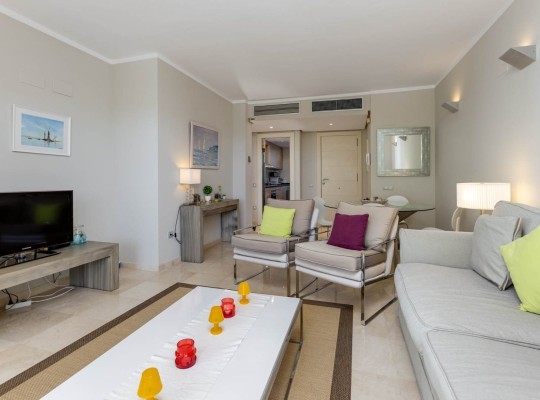 Las Colinas (Las Colinas Golf), Apartment #CQ-VK-72525