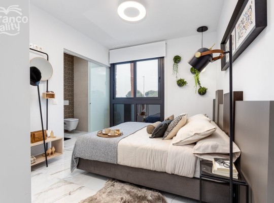 Fully furnished 2 bedroom apartments in El Raso.