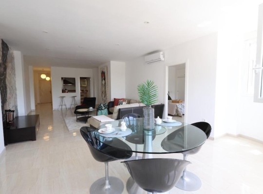 Torrevieja (torrevieja), Apartment #CQ-JM-30945