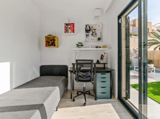 Orihuela Costa (La Zenia), Villa #CQ-TS-68431