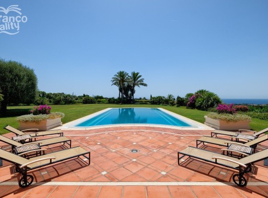 Marbella (Costa del Sol), Villa - Detached #CM-R4031227