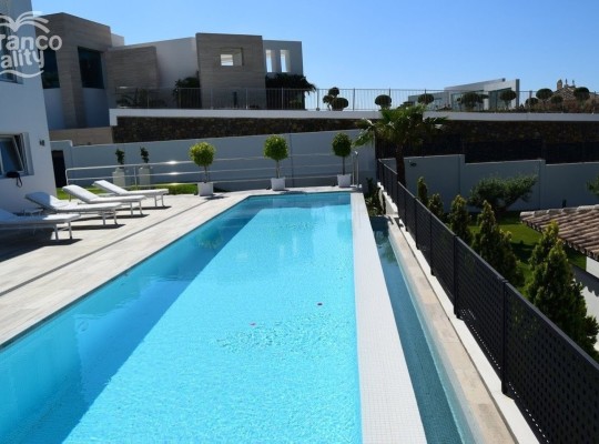 La Quinta (Costa del Sol), Villa - Detached #CM-R3103067