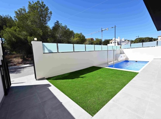 Orihuela Costa (Las Filipinas), Townhouse #CQ-00-50078