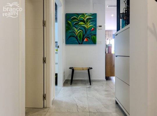 Torrevieja, Apartment - Top Floor Apartment #LE-LE-1044