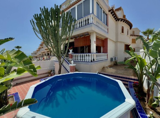 Guardamar del Segura, Villa #CQ-833
