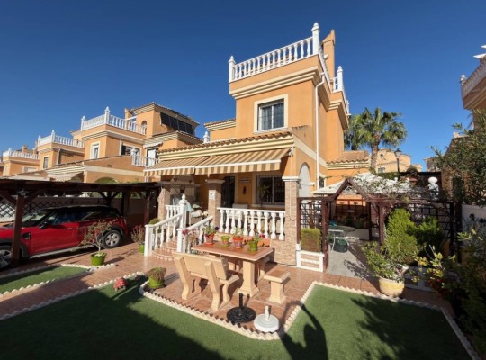 Algorfa - La Finca Golf (Lo Crispin), Villa #CQ-936