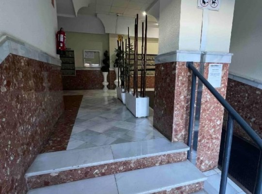 Apartmán s garáží a velkou terasou v centru, Torrevieja