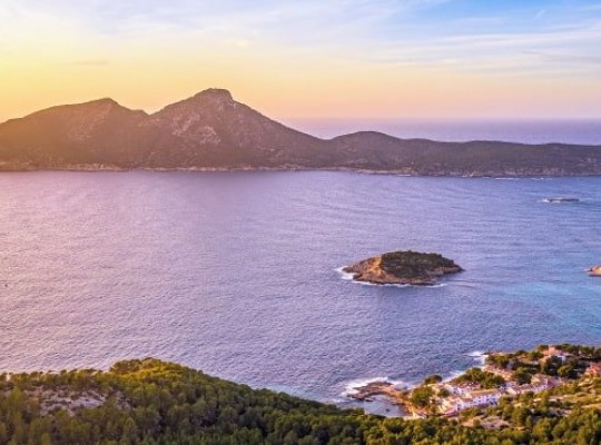 pOSLEDNÍ VOLNÝ nový apartmán u moře v Sant Elm na Mallorce