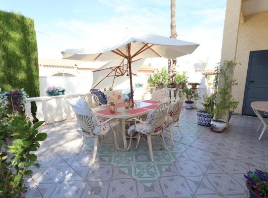 Torrevieja (La Siesta - El Salado - Torreta), Villa #CQ-JM-47746