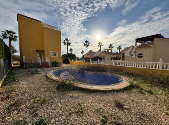 Guardamar del Segura (El Raso, Guardamar), Villa #CQ-989