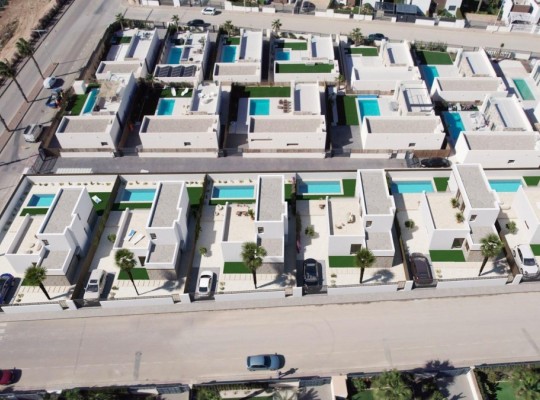 Algorfa (La Finca Golf), Villa #RD-N8192