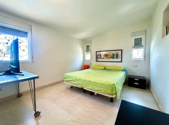 Orihuela Costa (La Zenia), Villa #CQ-UR-49645