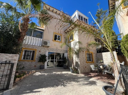 Playa Flamenca (Orihuela Costa), Villa #CQ-M-26709