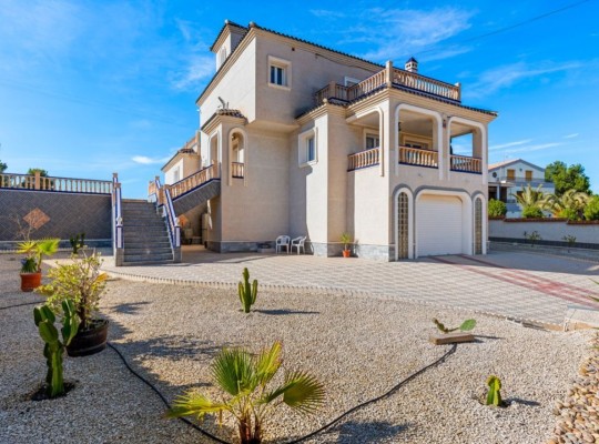 Almoradi (Lomas de La Juliana), Villa #CQ-GS-67510
