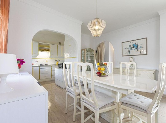 Vila Costabella, 2.linie pláže, Marbella East
