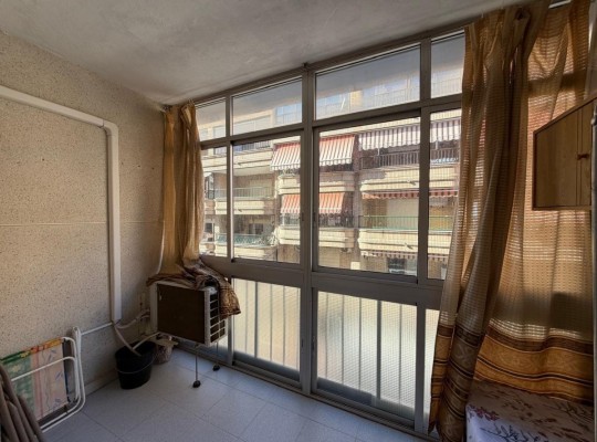 PROSTORNÉ STUDIO 350 METRŮ OD PLÁŽE DEL CURA S PROSKLENOU TERASOU