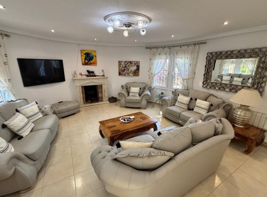 Ciudad Quesada (CENTRO), Villa #CQ-BT-45638